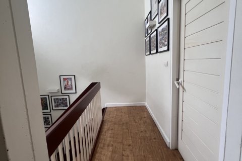 Townhouse in Watthana, Bangkok, Thailand 4 bedrooms № 151210 - photo 12