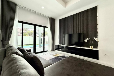 Вилла в Паттайе, Таиланд с 3 спальнями  № 151215 - фото 2