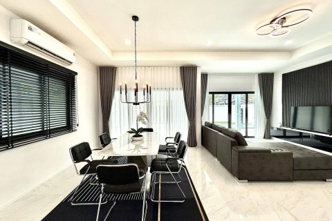 Вилла в Паттайе, Таиланд с 3 спальнями  № 151215 - фото 3