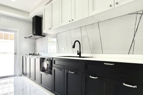 Вилла в Паттайе, Таиланд с 3 спальнями  № 151215 - фото 9