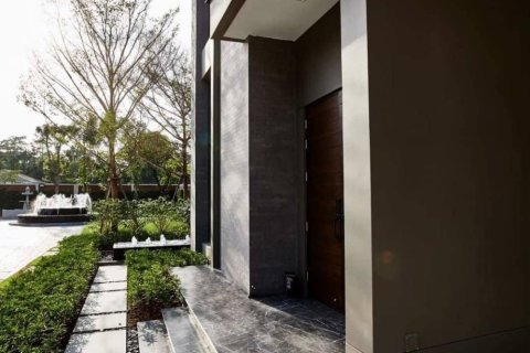 Кондоминиум с 4 спальнями в Пхракханонге, Бангкок, Таиланд № 133983 - фото 19