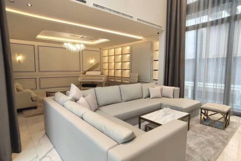 Condo in Khan Na Yao, Bangkok, Thailand, 4 bedrooms  № 133985 - photo 7