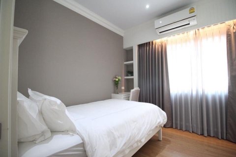 Вилла в Буенг Куме, Бангкок, Таиланд с 3 спальнями  № 133988 - фото 16