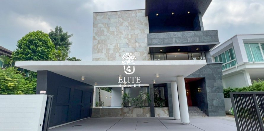 Condo à Bang Sue, Bangkok, Thaïlande, 5 chambres  № 133984