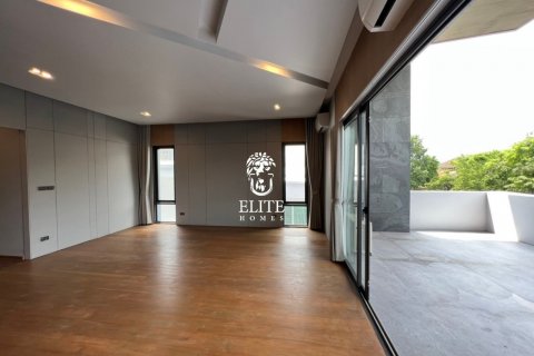 Condo à Bang Sue, Bangkok, Thaïlande, 5 chambres  № 133984 - photo 13