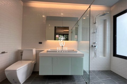 Condo à Bang Sue, Bangkok, Thaïlande, 5 chambres  № 133984 - photo 24