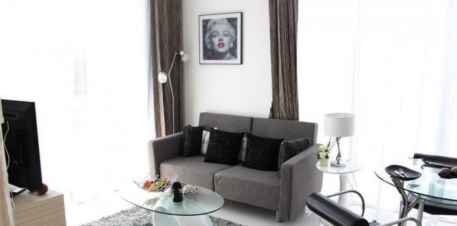 Studio in the Condo in Pattaya, Thailand  № 145283