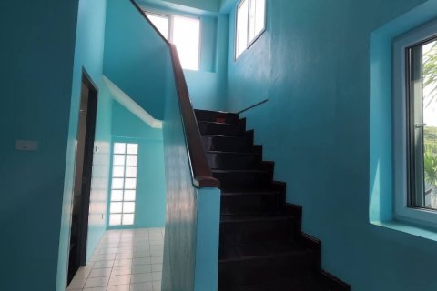 Maison à Min Buri, Bangkok, Thaïlande 3 chambres № 147901 - photo 9