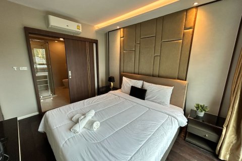 Condo à Phuket, Thaïlande, 2 chambres  № 147898 - photo 4