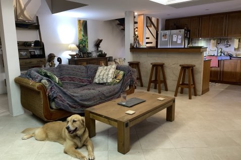 Таунхаус в Кату, Таиланд с 2 спальнями  № 147900 - фото 6