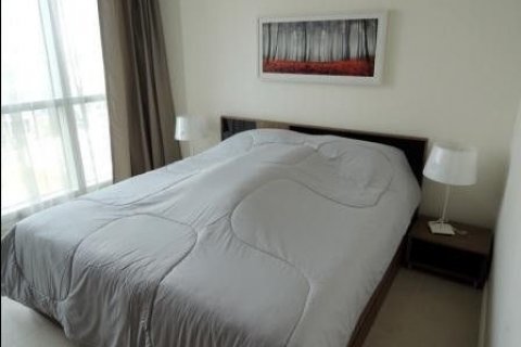 Кондоминиум с 2 спальнями в Кхлонг Сане, Бангкок, Таиланд № 137082 - фото 13