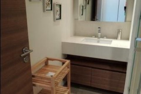 Кондоминиум с 2 спальнями в Кхлонг Сане, Бангкок, Таиланд № 137082 - фото 16