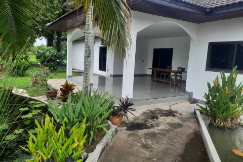 Maison à Buriram, Thaïlande 7 chambres № 137078 - photo 9