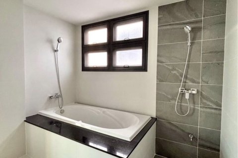 Maison à Pa Klok, Thaïlande 4 chambres № 171622 - photo 13