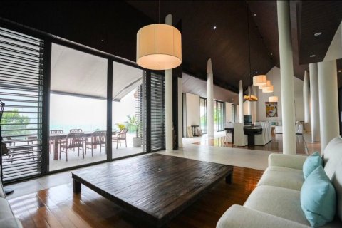 Villa in Phuket, Thailand 4 bedrooms № 171621 - photo 7
