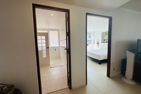 Студия в кондо в Пхукете, Таиланд № 138102 - фото 11