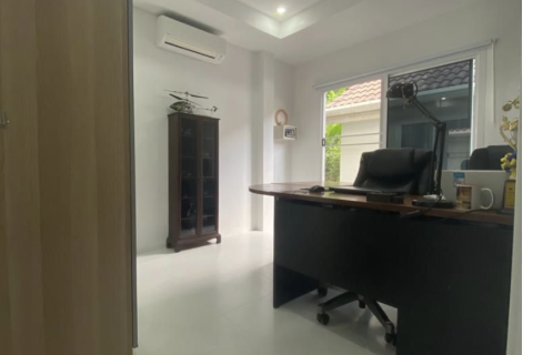 Villa in Kathu, Thailand 3 bedrooms № 171107 - photo 20