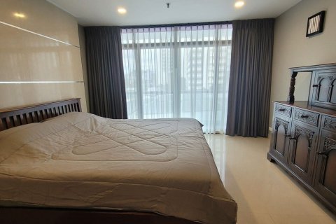 Condo in Watthana, Bangkok, Thailand, 2 bedrooms № 171103
