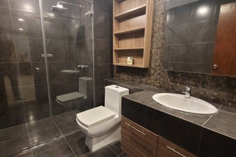 Condo in Watthana, Bangkok, Thailand, 2 bedrooms  № 171103 - photo 11