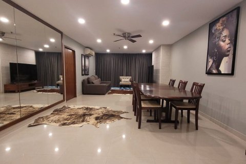 Condo in Watthana, Bangkok, Thailand, 2 bedrooms  № 171103 - photo 12