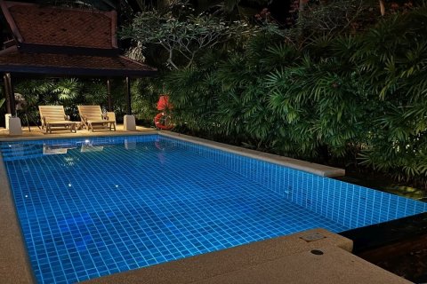 Villa in Ko Samui, Thailand 4 bedrooms № 171106 - photo 13