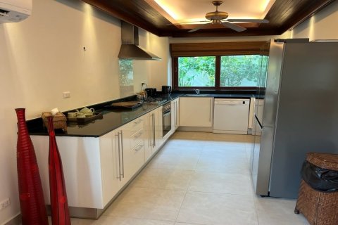 Villa in Ko Samui, Thailand 4 bedrooms № 171106 - photo 4