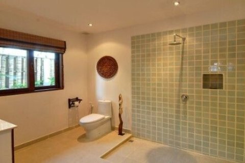 Villa in Ko Samui, Thailand 4 bedrooms № 171106 - photo 19