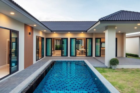 Villa in Pattaya, Thailand 3 bedrooms № 141402 - photo 10