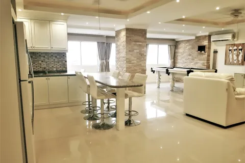 Квартира в Паттайе, Таиланд с 3 комнатами  № 155548 - фото 1