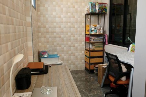 House in Saphan Sung, Bangkok, Thailand 3 bedrooms № 154396 - photo 9