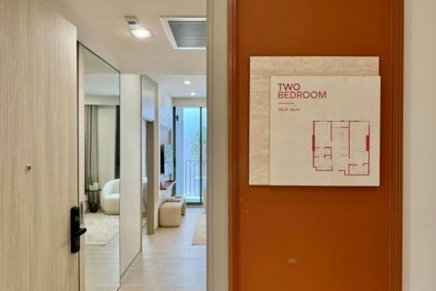 Condo in Watthana, Bangkok, Thailand, 2 bedrooms № 154401 - photo 2