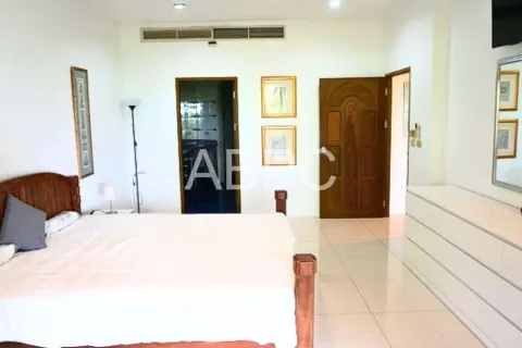Condominio de 2 dormitorios en Pattaya, Tailandia № 211232 - foto 12