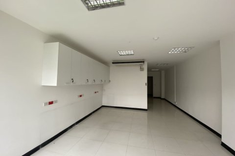 Commercial property in Watthana, Bangkok, Thailand 575.32 sq.m. № 200953 - photo 4