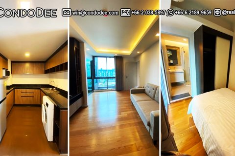 Condo à Khlong Toei, Bangkok, Thaïlande, 2 chambres № 200954 - photo 1