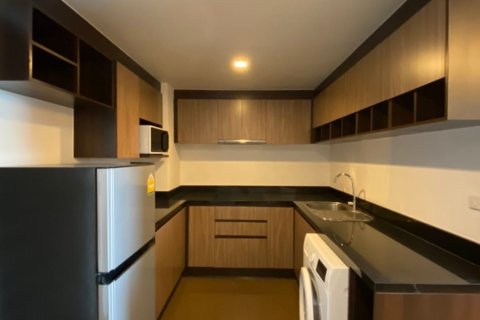 Condo à Khlong Toei, Bangkok, Thaïlande, 2 chambres № 200954 - photo 10