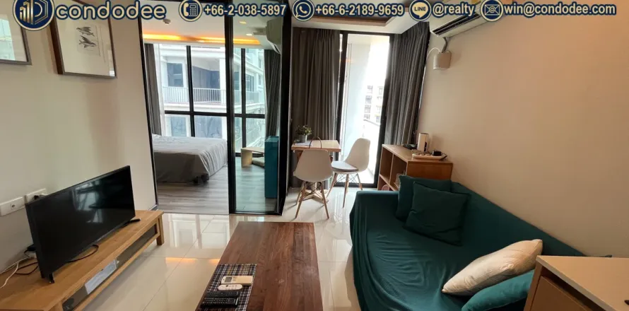 Condo à Pathum Wan, Bangkok, Thaïlande, 1 chambre  № 200959