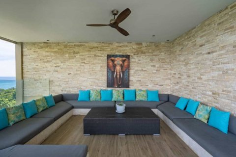 Villa in Ko Samui, Thailand 4 bedrooms № 157357 - photo 9