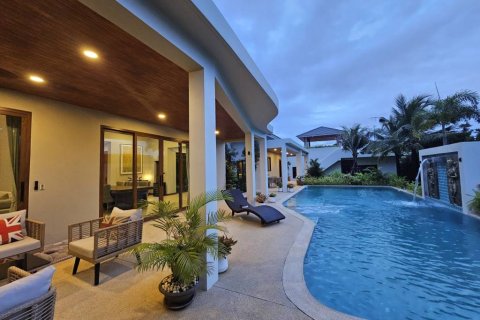 Villa à Bang Tao, Thaïlande 4 chambres № 157363 - photo 2