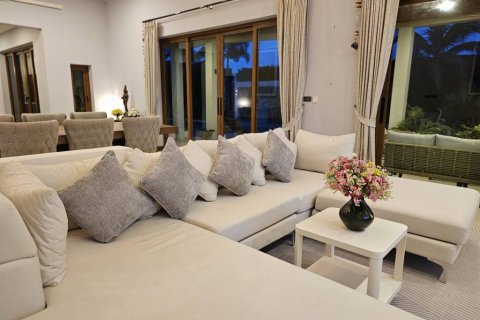 Villa à Bang Tao, Thaïlande 4 chambres № 157363 - photo 4