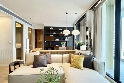 Кондоминиум с 4 комнатами в Бангкоке, Таиланд в Noble Emmerse № 171455