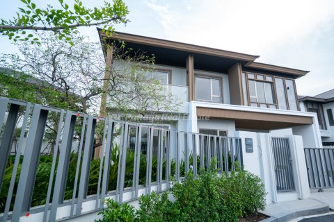 Дом в Банг Ламунге, Таиланд с 4 спальнями  № 171458 - фото 1