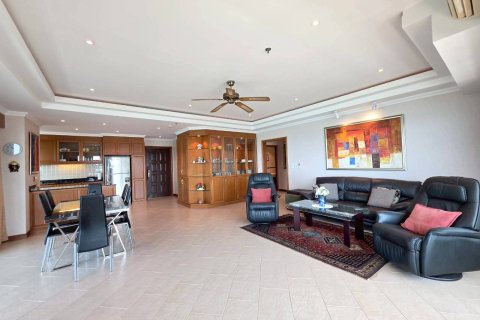 Condo in Pattaya, Thailand, 2 bedrooms  № 170306 - photo 9