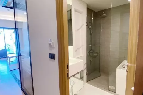 Studio dans le Condo à Watthana, Bangkok, Thaïlande  № 142106 - photo 21