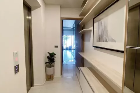 Studio dans le Condo à Watthana, Bangkok, Thaïlande  № 142106 - photo 12