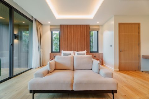 Villa in Phuket, Thailand 3 bedrooms № 164103 - photo 27