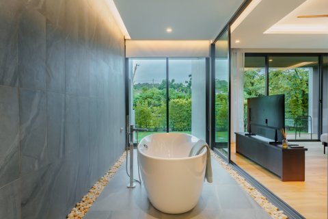 Villa in Phuket, Thailand 3 bedrooms № 164103 - photo 30