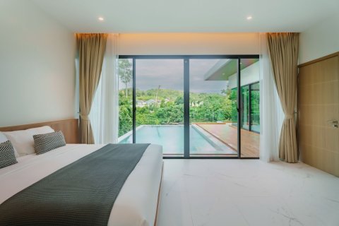 Villa in Phuket, Thailand 3 bedrooms № 164103 - photo 4