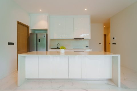 Villa in Phuket, Thailand 3 bedrooms № 164103 - photo 10