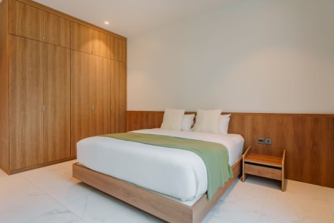 Villa in Phuket, Thailand 3 bedrooms № 164103 - photo 20