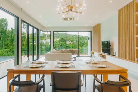 Villa in Phuket, Thailand 3 bedrooms № 164103 - photo 13